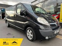 VAUXHALL VIVARO