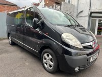 VAUXHALL VIVARO