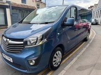 VAUXHALL VIVARO